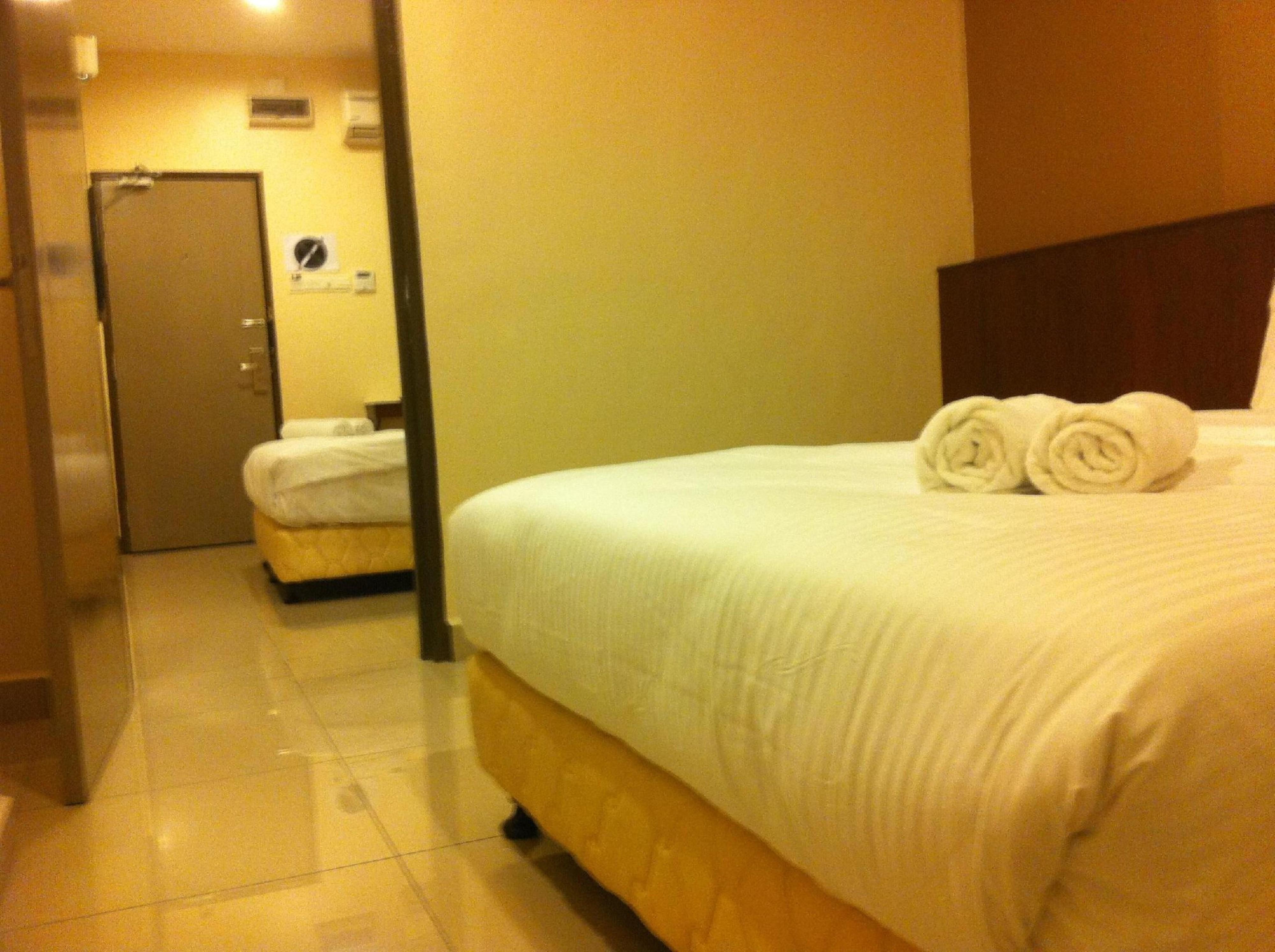 Langkawi Uptown Hotel Kuah Exterior photo