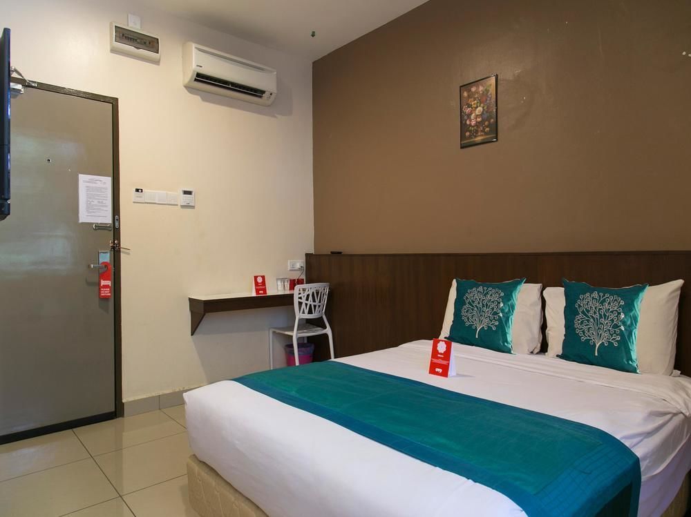 Langkawi Uptown Hotel Kuah Exterior photo